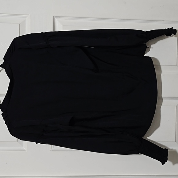 Blouse - Picture 2 of 2